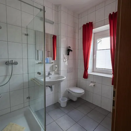 Komfort Apartmenthaus Haslbach Fgz Regensburg Exterior photo
