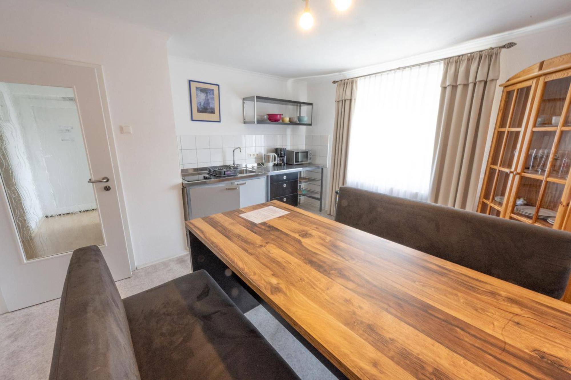 Komfort Apartmenthaus Haslbach Fgz * Regensburg